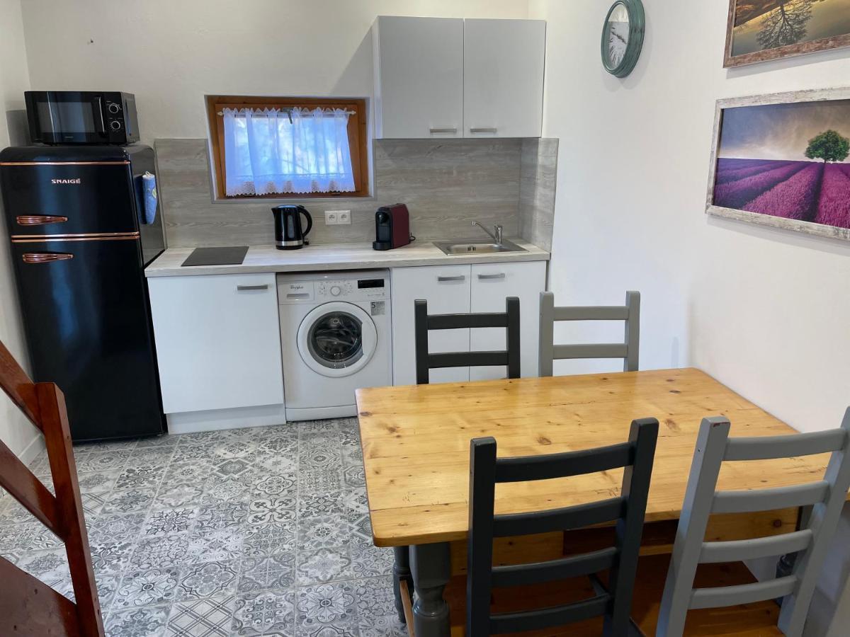 Apartmany Modry Dom Podhájska Eksteriør billede